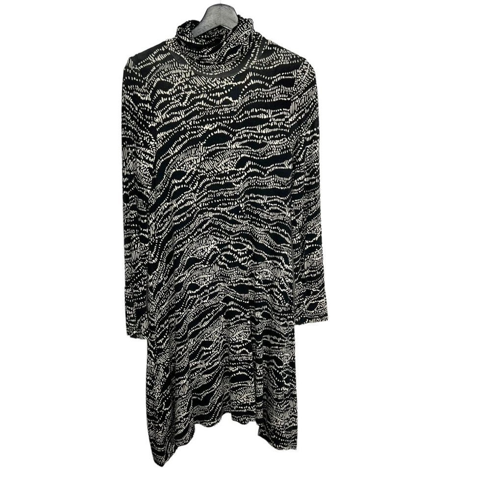 Maeve Black Abstract Print Turtleneck Long Sleeve Sharkbite Hem Dress Medium